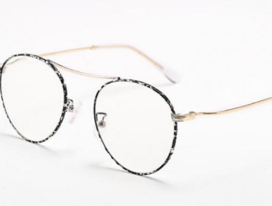 �ձ�ʮ�����RƷ�����а������_�������ᡢɪ����M����������p��׷��