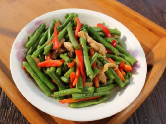 新出的豆角葉子卷曲褶皺是什么原因?豆角死苗爛根的原因有哪些 新出的豆角葉子卷曲褶皺是什么原因?豆角死苗爛根的原因有哪些