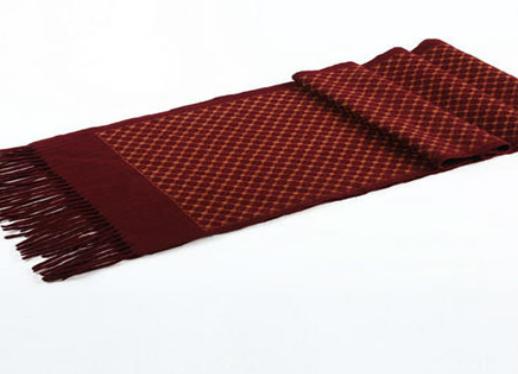 十大男士圍巾品牌排行榜,織錦樓非常有美感、MARJAKURKI豐富優質 十大男士圍巾品牌排行榜,織錦樓非常有美感、MARJAKURKI豐富優質