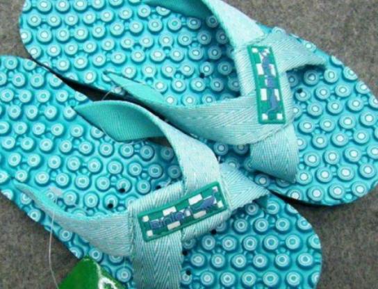 ����ʮ����ЬƷ�����а񣬹�������Ь�����m��������Ь��ϲ��