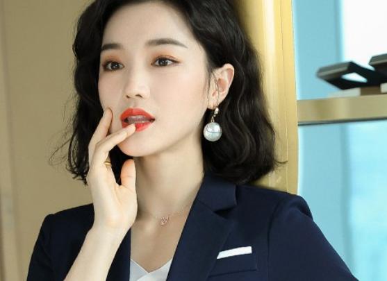 �Ї�ʮ��Ů�I�bƷ�������R���I�b���װ�����˼�{���I�b�ǳ��ɾ�