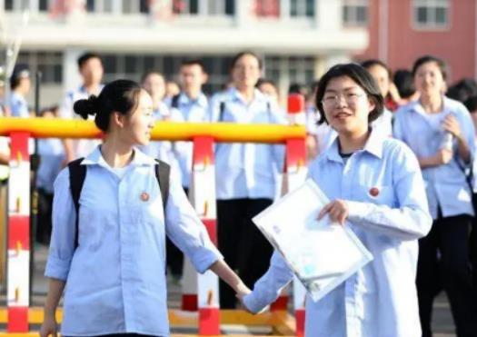 自主招生相當于保送嗎?保送一般在高幾 自主招生相當于保送嗎?保送一般在高幾