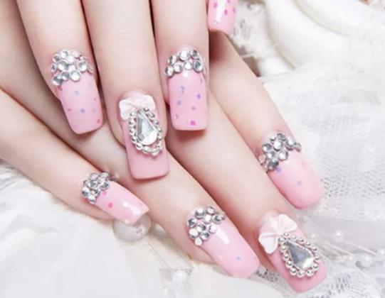 ʮ�����׼���Ʒ�����а��MΡ���ױ鲼ȫ�����a�����׌��I(y��)�ԏ�