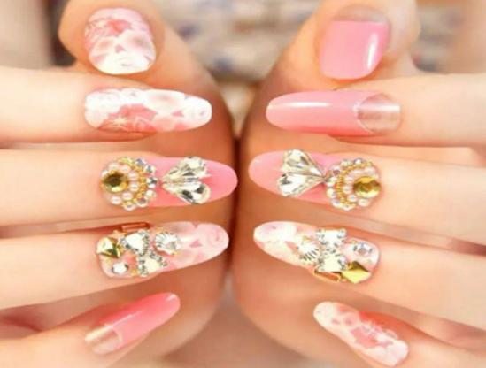 ʮ�����׼���Ʒ�����а��MΡ���ױ鲼ȫ�����a�����׌��I(y��)�ԏ�