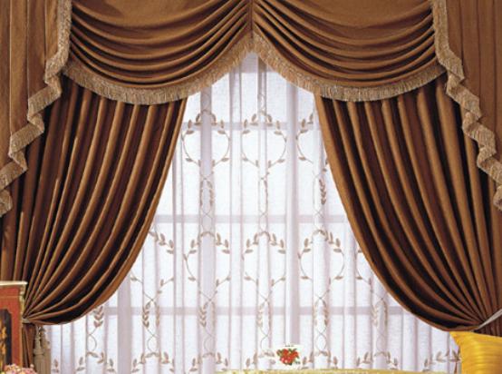 ʮ�󴰺�����Ʒ�����а����~��ˮ������Ħ���˴������Ђ��Ի�