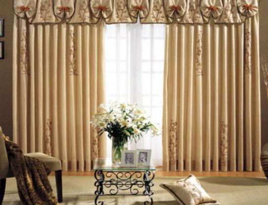 ʮ�󴰺�����Ʒ�����а����~��ˮ������Ħ���˴������Ђ��Ի�