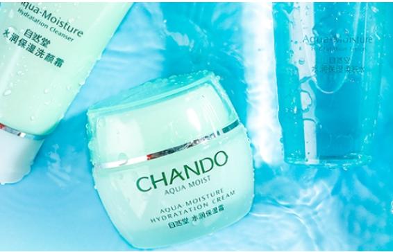 不補(bǔ)水直接擦面霜可以嗎 眼霜可以擦臉嗎 不補(bǔ)水直接擦面霜可以嗎 眼霜可以擦臉嗎