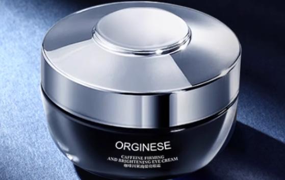 不補(bǔ)水直接擦面霜可以嗎 眼霜可以擦臉嗎 不補(bǔ)水直接擦面霜可以嗎 眼霜可以擦臉嗎