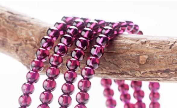 石榴石的寓意是什么 石榴石是招財還是辟邪 石榴石的寓意是什么 石榴石是招財還是辟邪