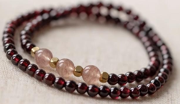 Ů���L(zh��ng)�ڴ�ʯ��ʯ�ĺ�̎ ʯ��ʯ��(hu��)Խ��Խ����