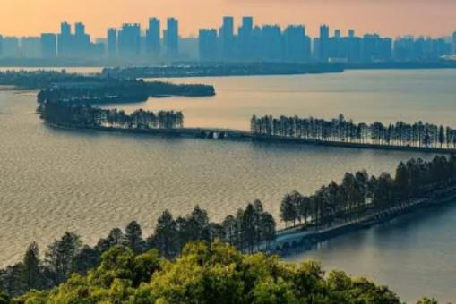 2024年的高溫天氣會持續(xù)多久?哪個節(jié)氣過后是夏天 2024年的高溫天氣會持續(xù)多久?哪個節(jié)氣過后是夏天