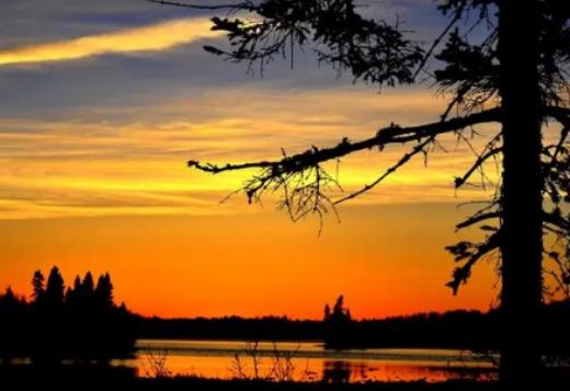 ����ʲô�r���M�����죿����5�·ݴ�ʲô�·����m