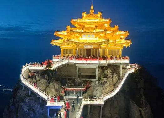 中國最適合去露營十大山峰,武功山風景區(qū)、龜蒙景區(qū)給你不一樣的體驗 中國最適合去露營十大山峰,武功山風景區(qū)、龜蒙景區(qū)給你不一樣的體驗