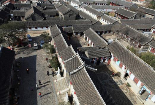 �Ї�ʮ��Ŵ����X���f�@���`ʯ���Ҵ�Ժ���x���І̼Ҵ�Ժ�Ļ��@�^(q��)�ܺ��A