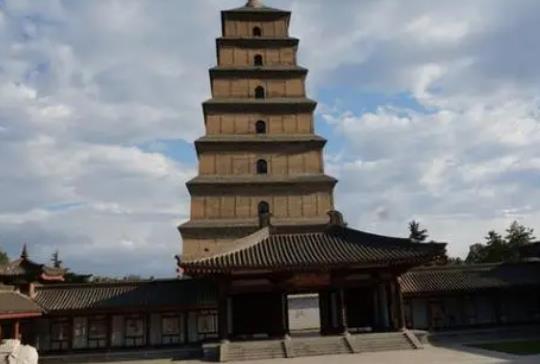 2024年西安什么時候進入夏天?5月份去西安穿什么合適 2024年西安什么時候進入夏天?5月份去西安穿什么合適