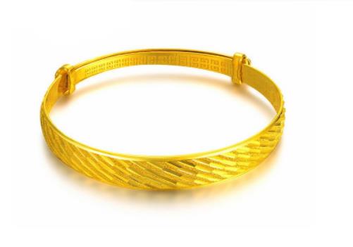 金鐲子和玉鐲子能戴在同一只手嗎?金手鐲買多少克的比較好 金鐲子和玉鐲子能戴在同一只手嗎?金手鐲買多少克的比較好