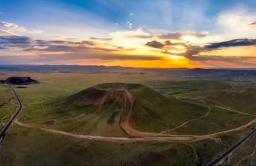 ���ɹŲ�ԭ���·ݲ���ïʢ��5��ȥ���ɴ�ʲô�·����m