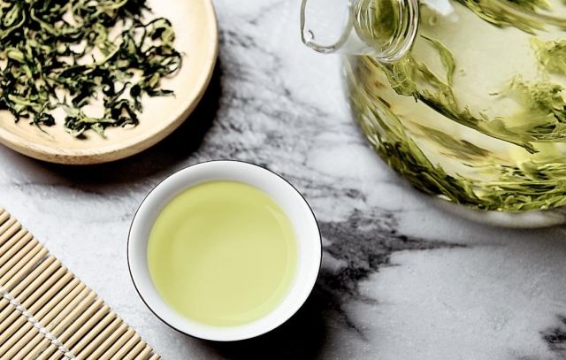 荷葉茶能排毒減脂嗎 這樣喝荷葉茶能減肥 荷葉茶能排毒減脂嗎 這樣喝荷葉茶能減肥