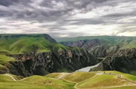 2024年新疆7月份的溫度大概是多少度?7月份去新疆旅游熱不熱 2024年新疆7月份的溫度大概是多少度?7月份去新疆旅游熱不熱