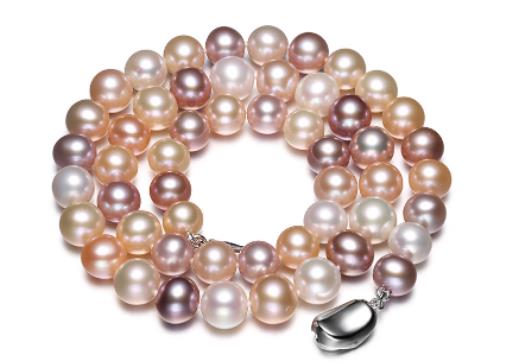 珍珠項鏈是大顆一點的好看還是小一點的好看?珍珠項鏈什么樣的好 珍珠項鏈是大顆一點的好看還是小一點的好看?珍珠項鏈什么樣的好