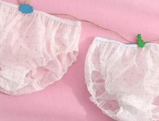 女性內(nèi)褲用開水燙好嗎?新買的內(nèi)衣去味小妙招 女性內(nèi)褲用開水燙好嗎?新買的內(nèi)衣去味小妙招
