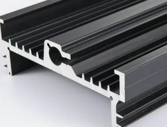 十大鋁合金品牌排行榜,忠旺鋁合金研發(fā)能力強、亞鋁鋁合金產(chǎn)品質(zhì)量好