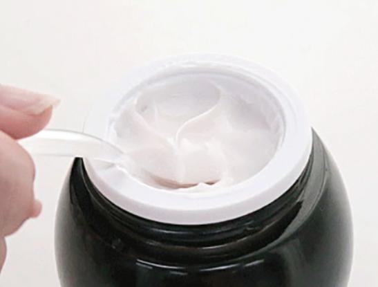 十大保濕面霜品牌排行,雅詩蘭黛保濕面霜、倩碧保濕面霜讓肌膚保持滋潤 十大保濕面霜品牌排行,雅詩蘭黛保濕面霜、倩碧保濕面霜讓肌膚保持滋潤