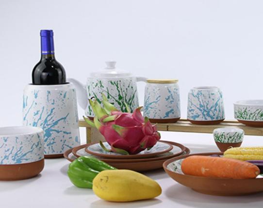 十大日用陶瓷品牌排行榜,RL紅葉陶瓷絢麗多彩、華光陶瓷采用無鉛釉技術 十大日用陶瓷品牌排行榜,RL紅葉陶瓷絢麗多彩、華光陶瓷采用無鉛釉技術