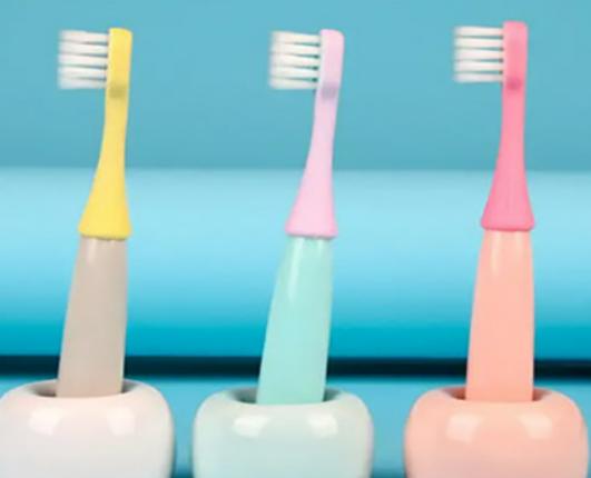 十大兒童牙刷品牌排行榜,獅王兒童牙刷、高露潔兒童牙刷深受消費者好評 十大兒童牙刷品牌排行榜,獅王兒童牙刷、高露潔兒童牙刷深受消費者好評