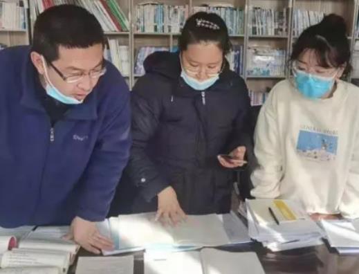 ���Ў��·ݷź��َ��·��_�W�����к��َ��µ�����