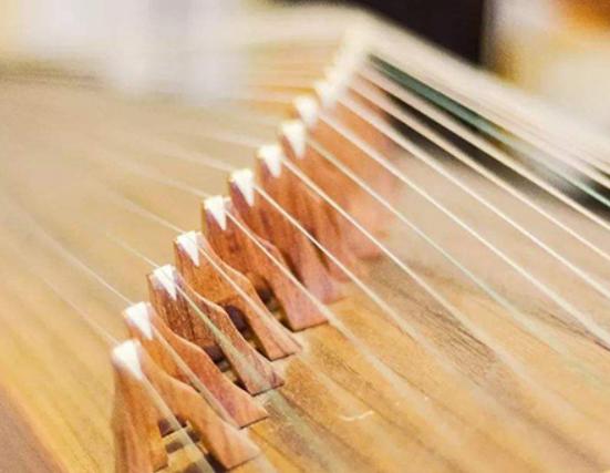 十大古箏品牌排行榜,敦煌牌古箏音質好、龍鳳古箏堅持文化創意 十大古箏品牌排行榜,敦煌牌古箏音質好、龍鳳古箏堅持文化創意