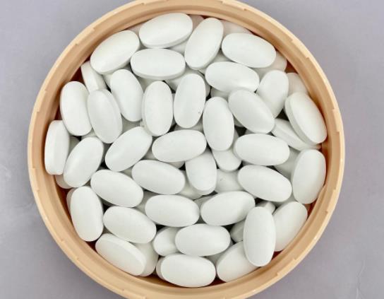 鈣片不能和什么一起吃?什么時候吃牛奶和鈣片好 鈣片不能和什么一起吃?什么時候吃牛奶和鈣片好